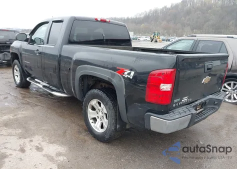 2010 Chevrolet Silverado 1500 Lt z USA, uszkodzony, nr VIN 1GCSKSE33AZ248564